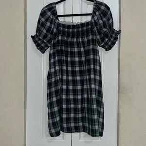 American Eagle Plaid Smocked Puff-Sleeve
Babydoll Dress